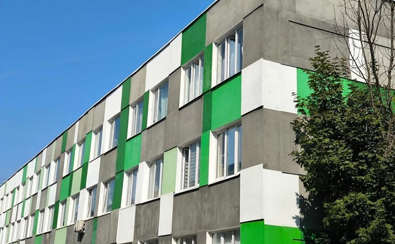 Проект редевелопмента представляет собой панельное здание высотностью 3 этажа с помещениями свободного назначения.

Планировки представлены студиями площадью от 13 до 21 кв. метра (в среднем 18,5 метров) с возможностью объединения. Высота потолков 1 этажа составляет 3,9 метра, высота потолков осталь