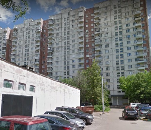 Район Северное Измайлово расположен на востоке Москвы, граничит с районом Гольяново и является частью Восточного административного округа. Этот район известен своими зелеными зонами и парками, такими как Измайловский парк культуры и отдыха, который является одним из крупнейших парков в Москве он зан