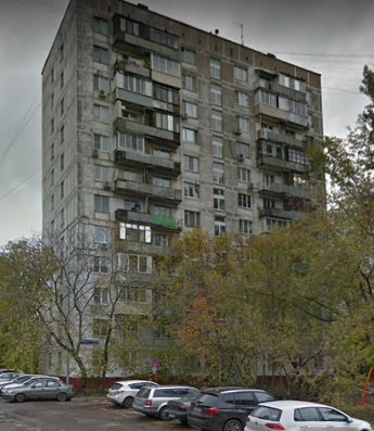 Дом располагается в районе граничащим с Тверским и Мещанским. Хорошо развита транспортная и социальна инфраструктура. В шаговой доступности от дома театр «Сатирикон»,центр «Планета КВН», ТЦ «Райкин-Плаза», крупнейший спорткомплекс «Олимпийский», дворец спорта МИИТ, конный комплекс «Фестивальный».Пар