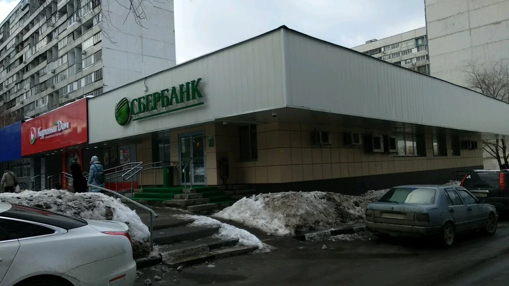 Район - Соколиная Гора.
Вокруг плотный жилой массив, за счет чего обеспечивается интенсивный автомобильный и пешеходный трафик. Подойдет под любой вид коммерческой деятельности.
Документы в порядке. Нет обременений и залогов. Возможна продажа под ипотеку.
26.03 н