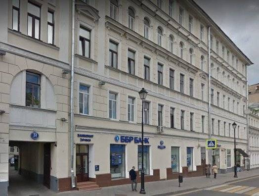 Продается нежилое помещение свободного назначения на цокольном этаже. Можно использовать под любой вид коммерческой деятельности, либо под жилье. 
27.04 и