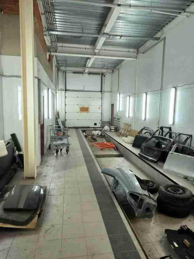 Щербинка, шоссе Остафьевское, дом 7А - АВТОМОЙКА

Здание под автотехцентр, площадью 600 м2 с большой асфальтированной парковкой 2000 м2 по адресу: Москва, Новомосковский административный округ, р-н Щербинка, Щербинка, Остафьевское ш., 7А

Основные характеристики:

Двух этажное здание отлично подойде