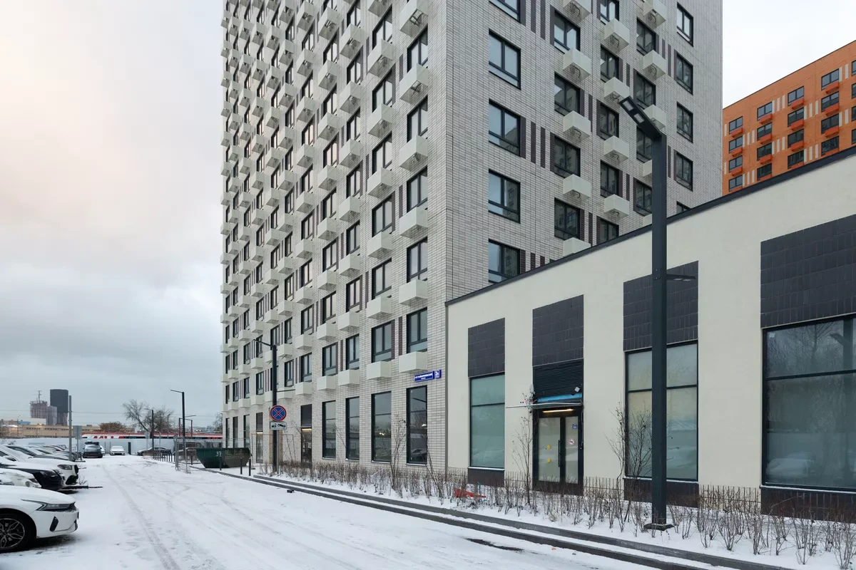 Жилой комплекс «Волжский парк» расположен в Юго-Восточном административном округе Москвы. Это новостройка комфорт-класса из 13 корпусов и сопутствующей инфраструктуры – детского сада, школы, надземного и подземного паркингов.
В районе Текстильщики, где расположен  жилой комплекс «Волжский парк», хор