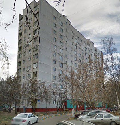 Спальный район.В шаговой доступности Ботанический сад имени Цицина.Парк в пойме реки Чермянки. Легендарный парк «Отрада», на территории которого разместился храмовый комплекс «Новый Иерусалим», он же «Малый Иерусалим», центр четырех религий. На территории «Нового Иерусалима» действуют православные х