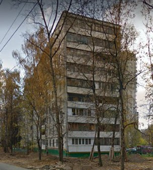 Район заслуженно носит звание научно-производственного.
В шаговой доступности от дома бизнес-центры «Метрополис», «На Ленинградке», «На Космонавта Волкова», Hitec House, Petrovsky Park. Школа № 1250, № 224, № 744 имени Петра Николаевича Еремеева.СМ-клиника. Поле для мини-футбола «Зенит». Крытый плав