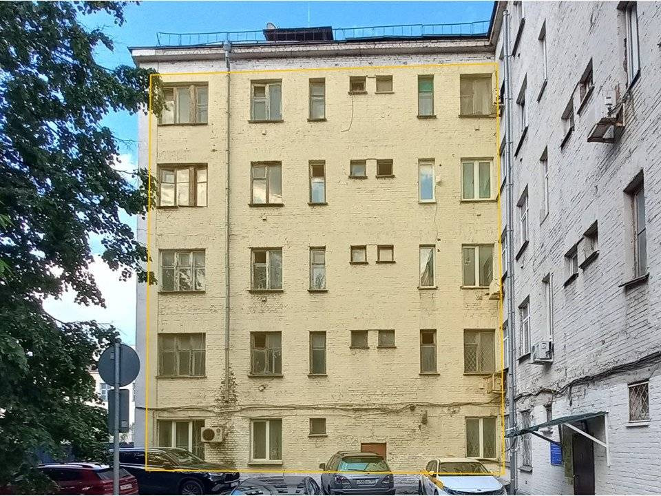 Продается нежилое здание в районе - Даниловский
Транспортная доступность -  Автозаводская.
Общая площадь: 695.8 общ. пл
Пешеходный и автомобильный трафик.
Возможно использовать под любой вид коммерческой деятельности.
03.09 м