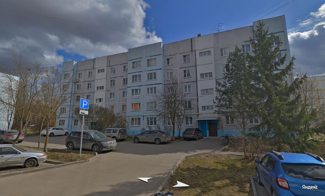 Вороново - самый юный район Москвы. Он появился только в 2024 году, объединив сразу 7 поселений и, тем самым, став еще и самым большим районом города. И это лишь начало его истории.
Район расположен на юге Троицкого административного округа.
В районе реализуются проекты по благоустройству общественн