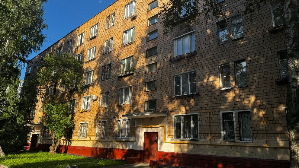 Ярославский район
Ярославский район расположен на северо-востоке Москвы и является одним из самых зелёных районов столицы. Здесь находятся крупные лесопарковые зоны, такие как Лосиный остров и Бабушкинский парк, что делает этот район привлекательным для любителей природы и свежего воздуха.

Природа 